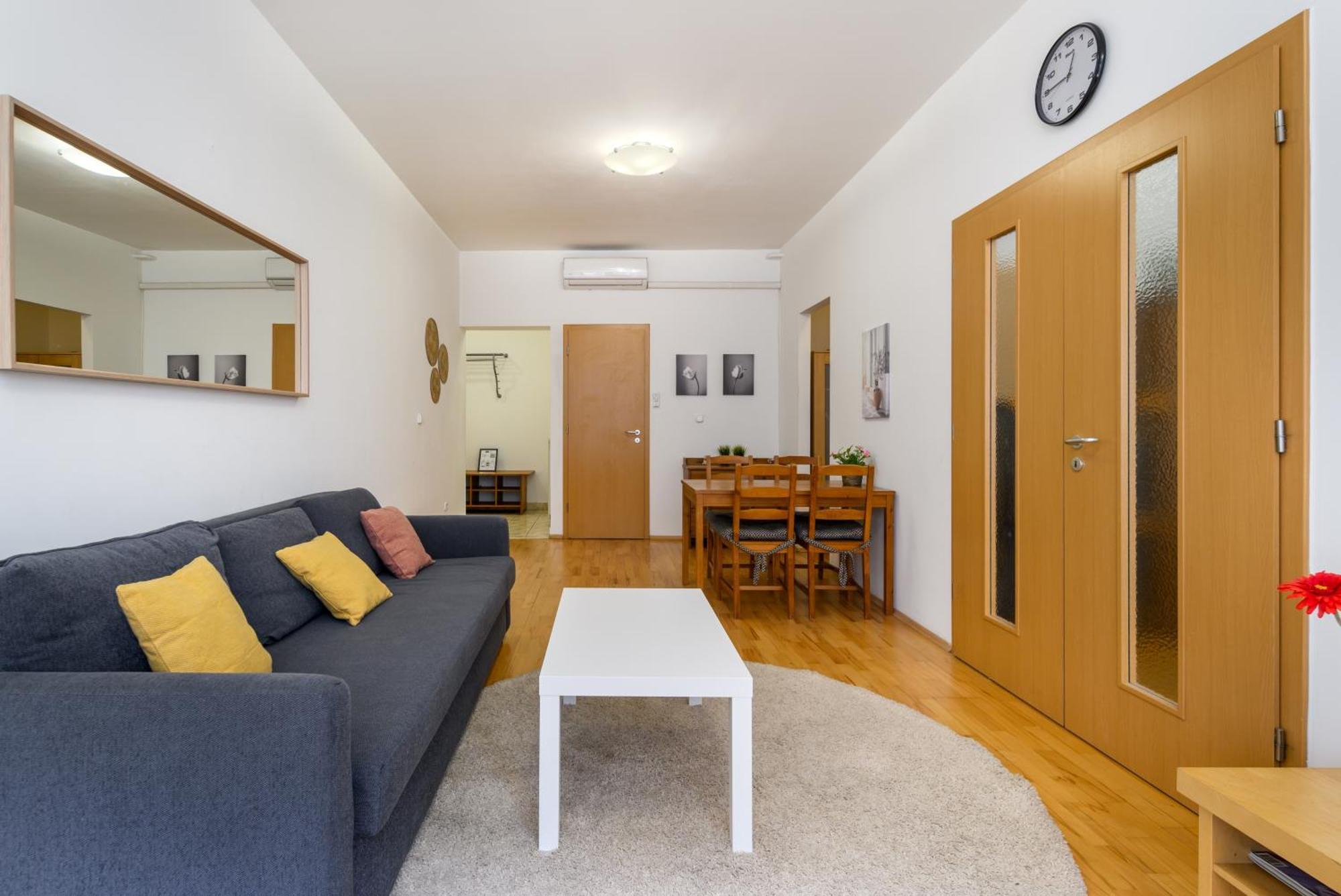 Basilica Apartment In Heart Of City Boedapest Buitenkant foto